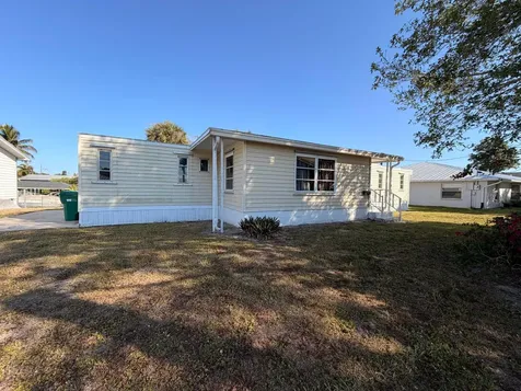 2313 SE 30th Street Okeechobee FL 34974