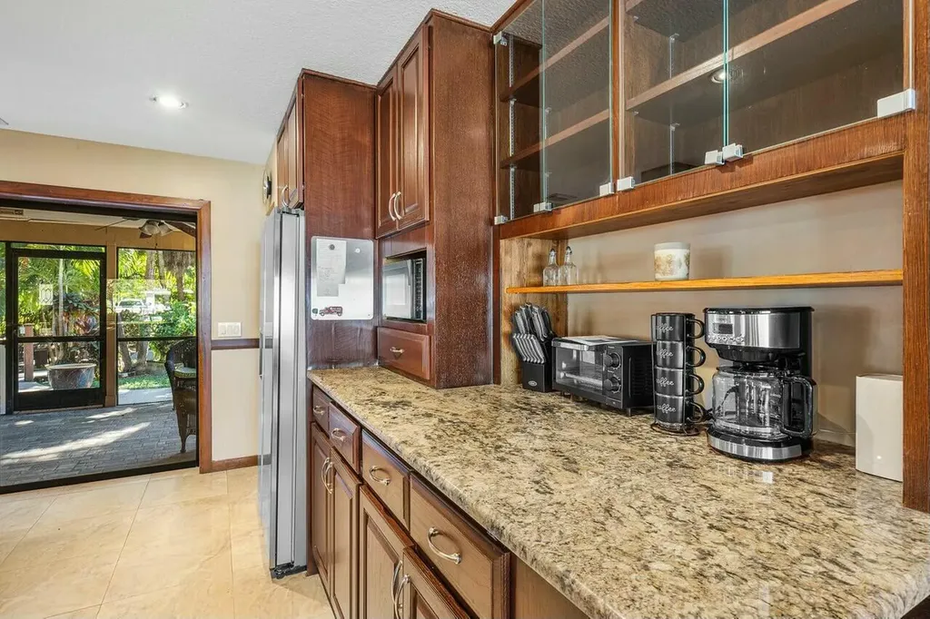 9266 Pinion Drive Lake Worth FL 33467