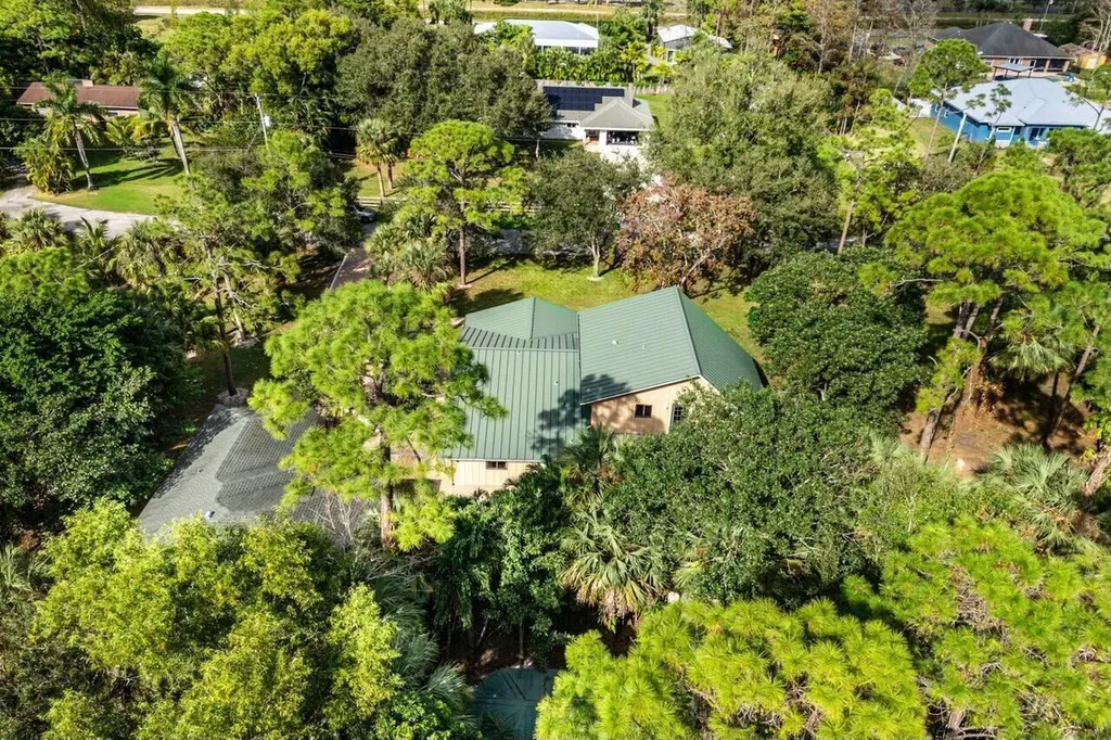 9266 Pinion Drive Lake Worth FL 33467