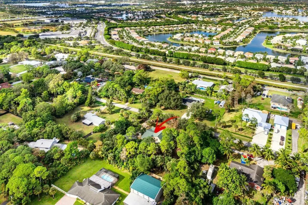 9266 Pinion Drive Lake Worth FL 33467