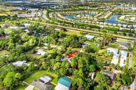 9266 Pinion Drive Lake Worth FL 33467