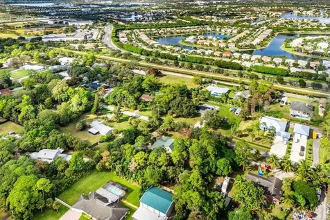9266 Pinion Drive Lake Worth FL 33467