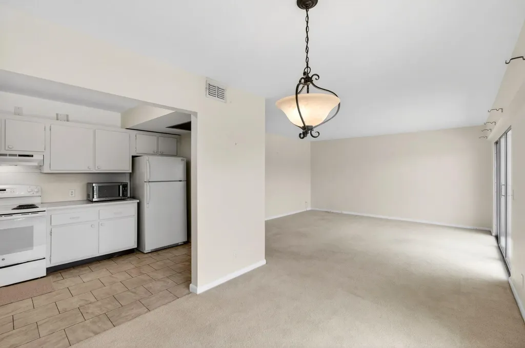 35 Mansfield A Boca Raton FL 33434
