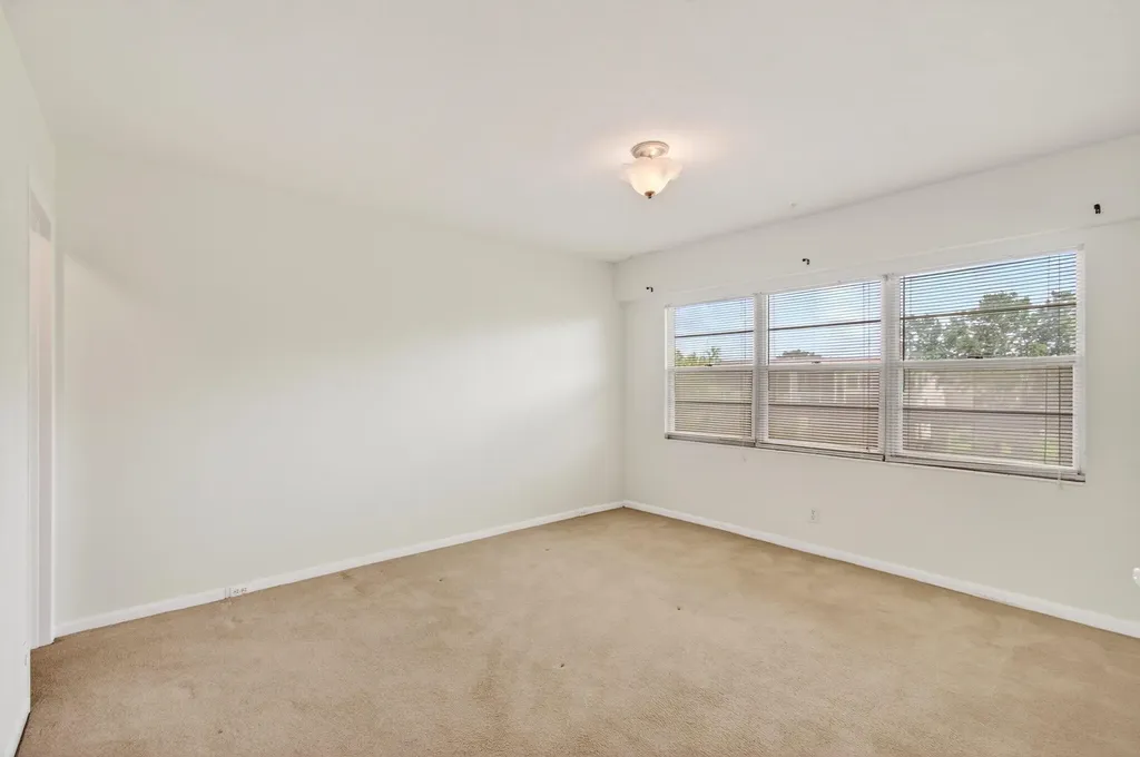 35 Mansfield A Boca Raton FL 33434