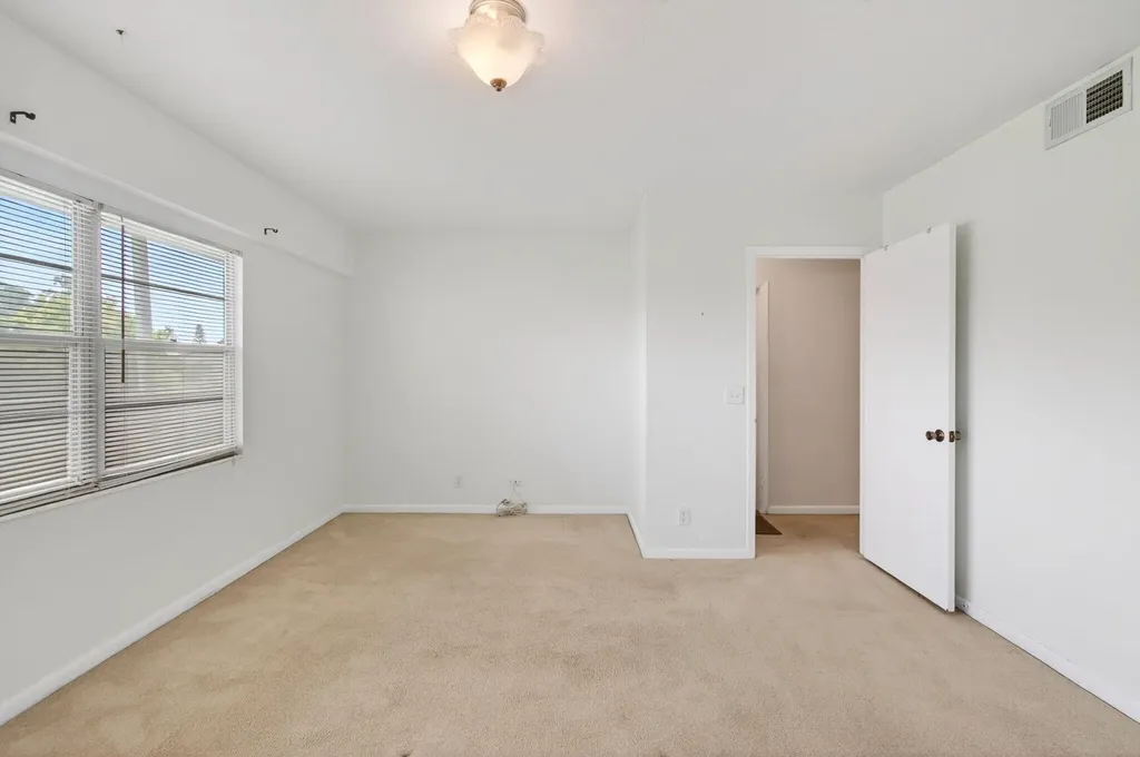 35 Mansfield A Boca Raton FL 33434