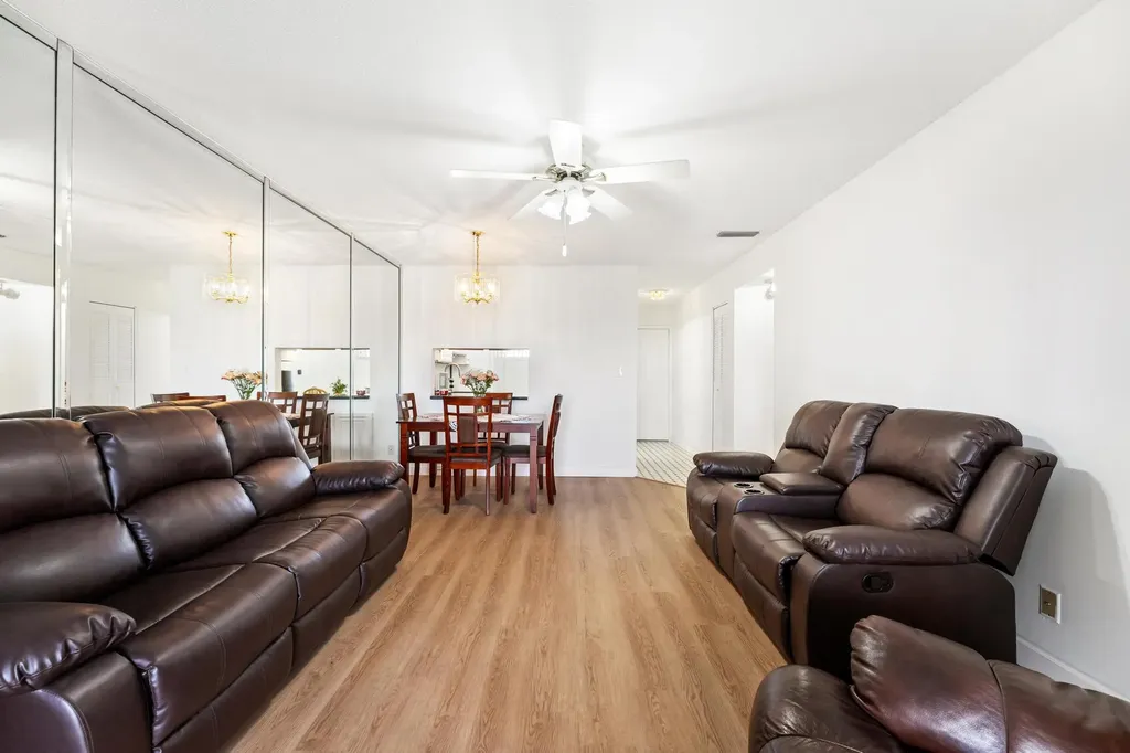 2682 S Garden Drive Lake Worth FL 33461