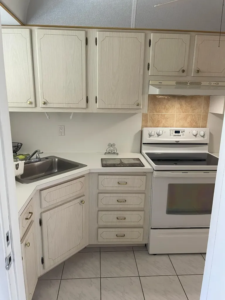 1818 Rodman Street Hollywood FL 33020