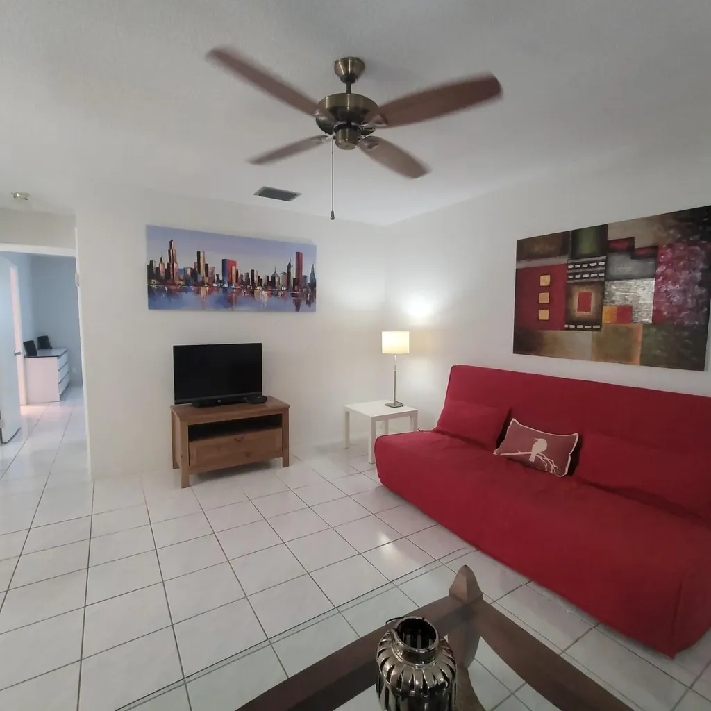 1818 Rodman Street Hollywood FL 33020