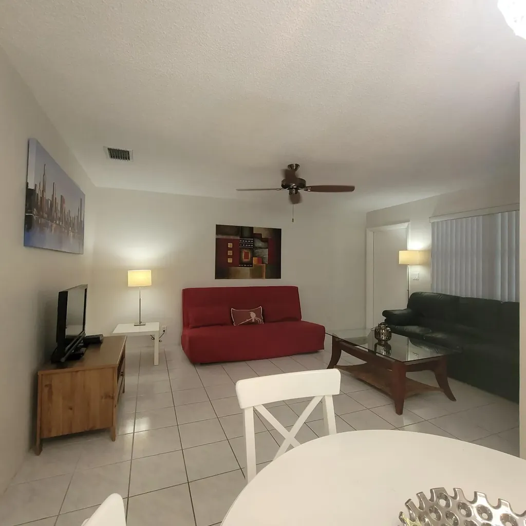 1818 Rodman Street Hollywood FL 33020