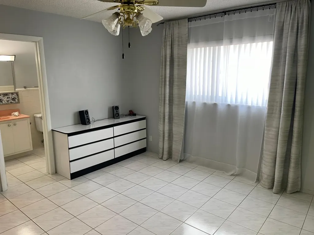 1818 Rodman Street Hollywood FL 33020