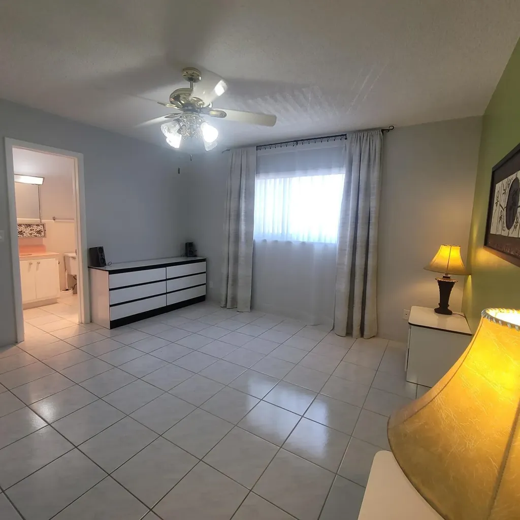 1818 Rodman Street Hollywood FL 33020