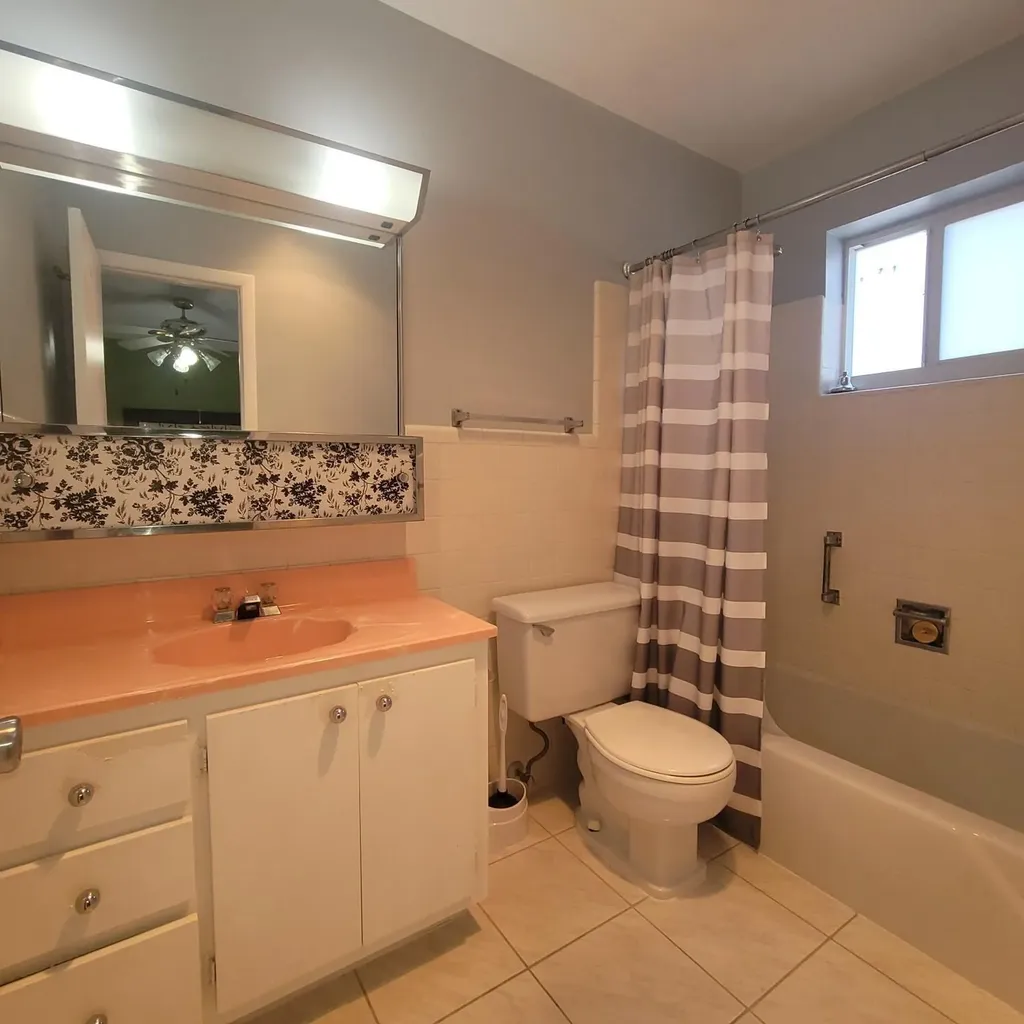 1818 Rodman Street Hollywood FL 33020