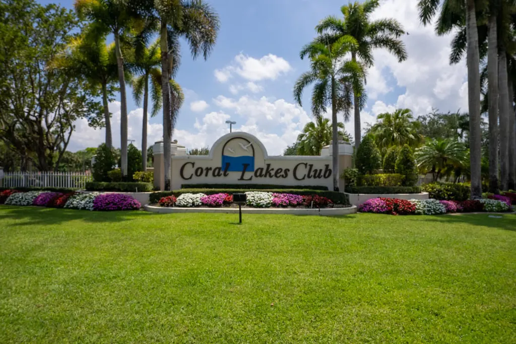 5952 Regal Glen Drive Boynton Beach FL 33437