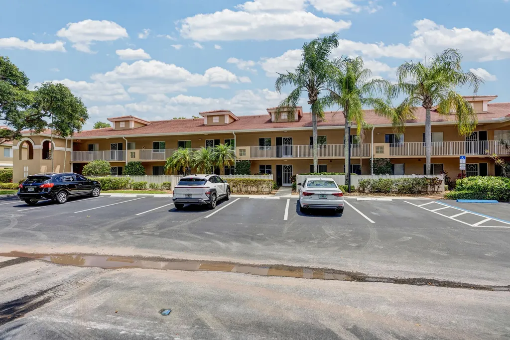 5952 Regal Glen Drive Boynton Beach FL 33437