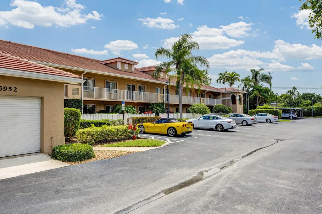 5952 Regal Glen Drive Boynton Beach FL 33437