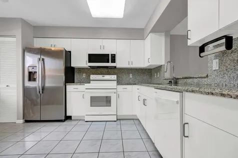 5952 Regal Glen Drive Boynton Beach FL 33437