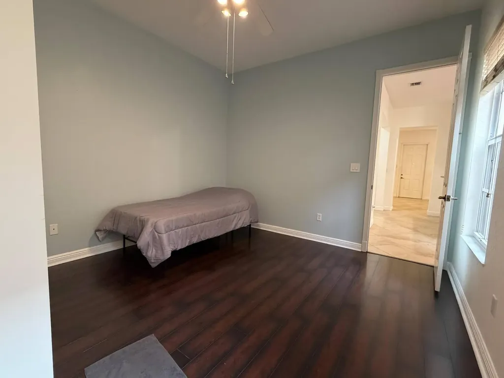 8309 NW 8th Way Boca Raton FL 33487