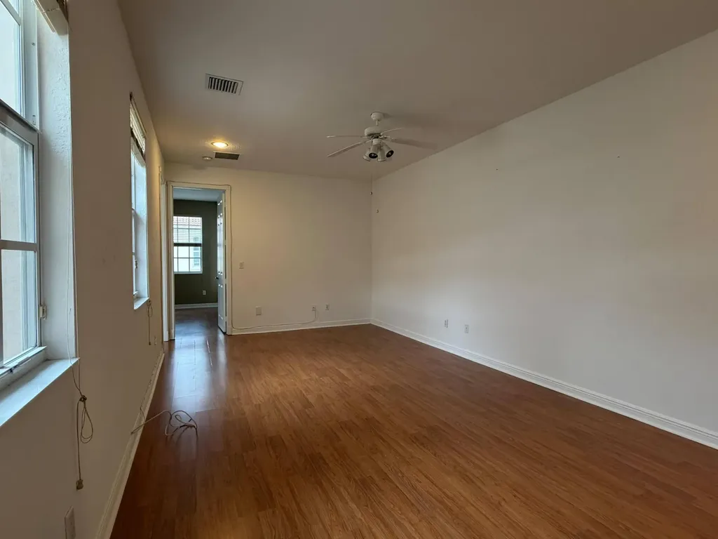 8309 NW 8th Way Boca Raton FL 33487