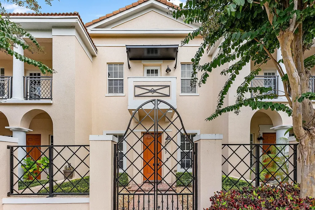 8309 NW 8th Way Boca Raton FL 33487