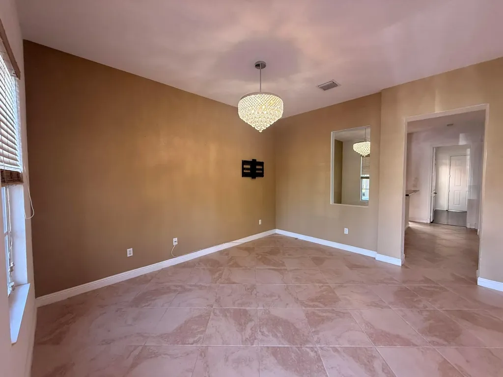 8309 NW 8th Way Boca Raton FL 33487