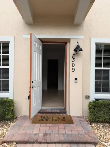8309 NW 8th Way Boca Raton FL 33487