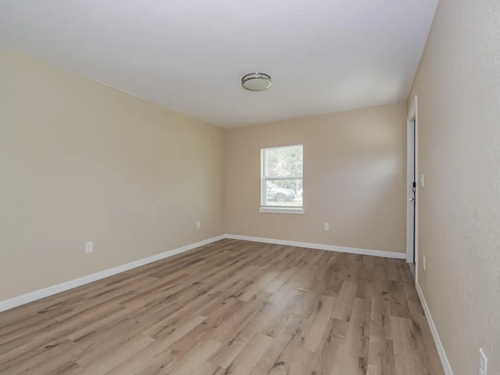 4716 29th Avenue Vero Beach FL 32967