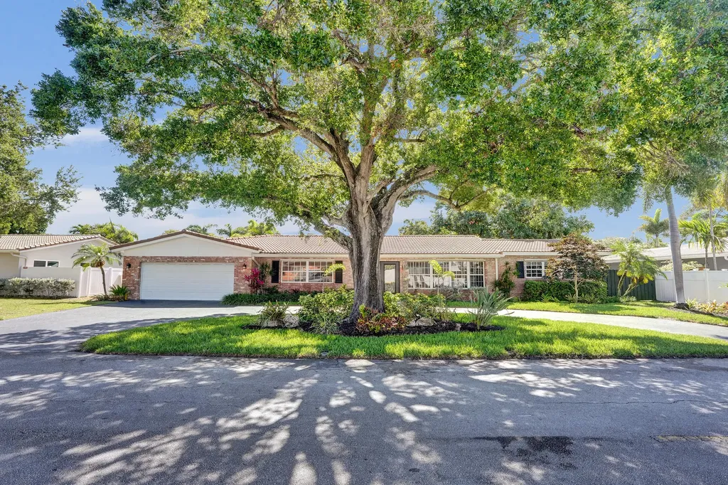 3930 NE 21st Avenue Fort Lauderdale FL 33308
