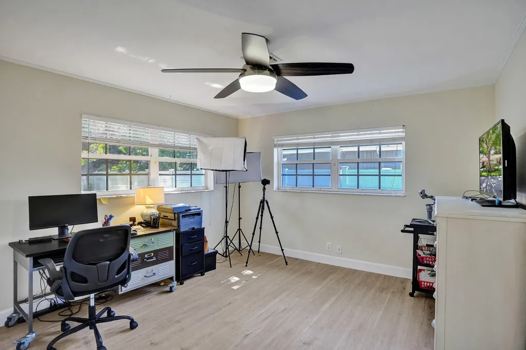 3930 NE 21st Avenue Fort Lauderdale FL 33308