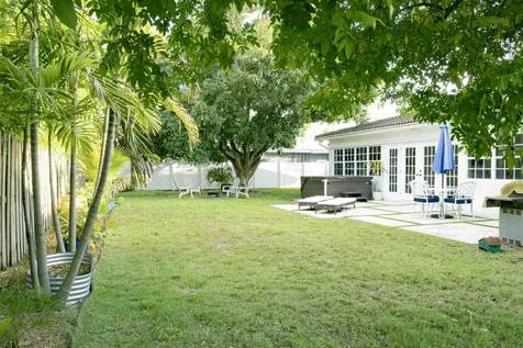 3930 NE 21st Avenue Fort Lauderdale FL 33308