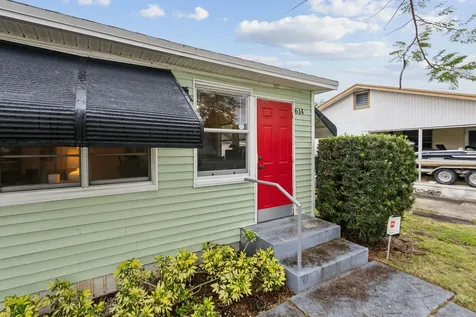 614 N 7th Street Lantana FL 33462