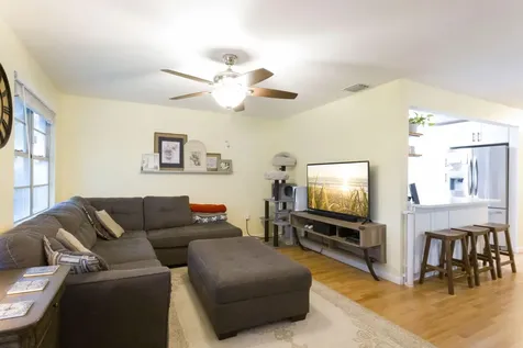 614 N 7th Street Lantana FL 33462