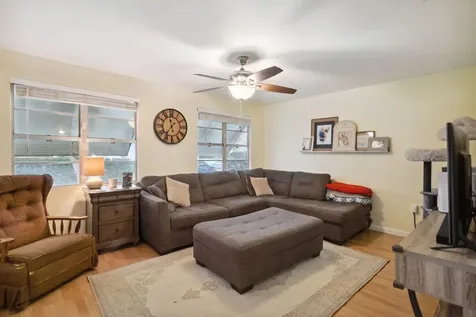 614 N 7th Street Lantana FL 33462
