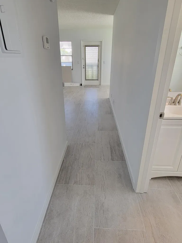 613 Fanshaw Boca Raton FL 33434