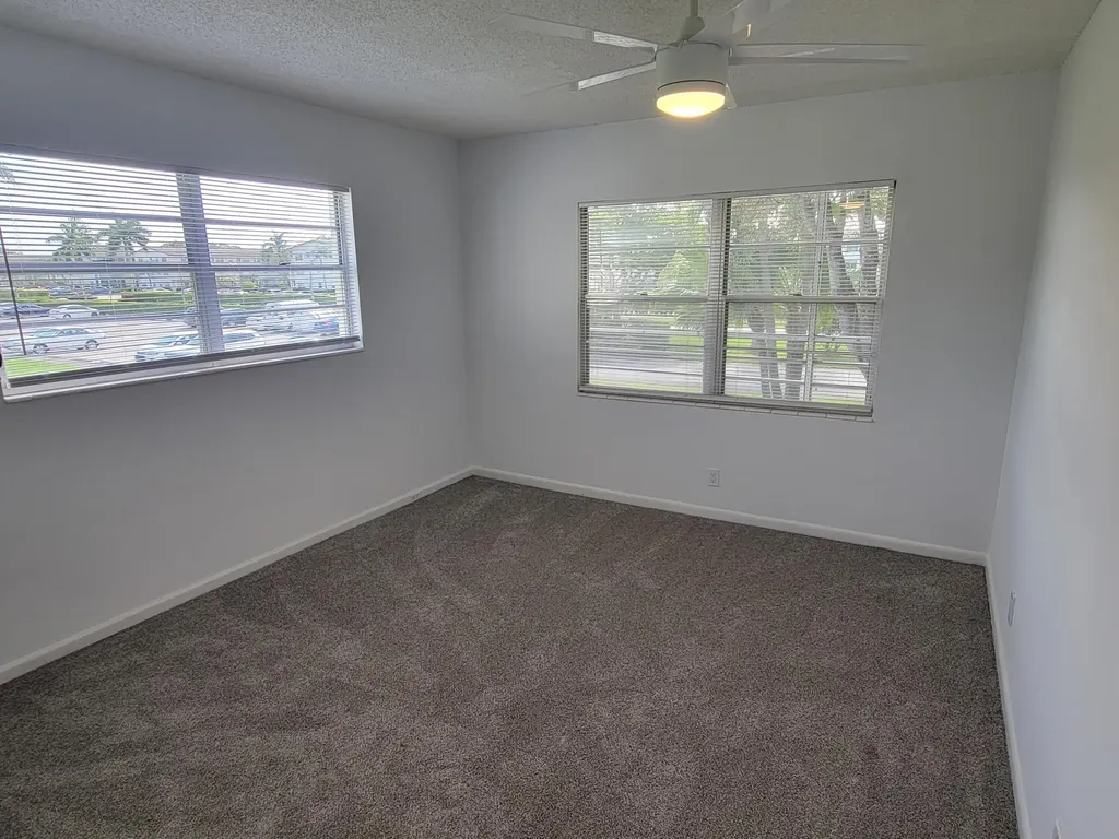 613 Fanshaw Boca Raton FL 33434