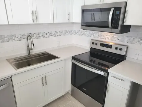 613 Fanshaw Boca Raton FL 33434