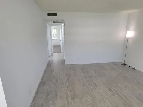 613 Fanshaw Boca Raton FL 33434