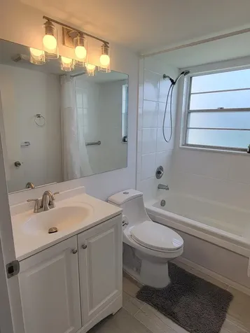 613 Fanshaw Boca Raton FL 33434