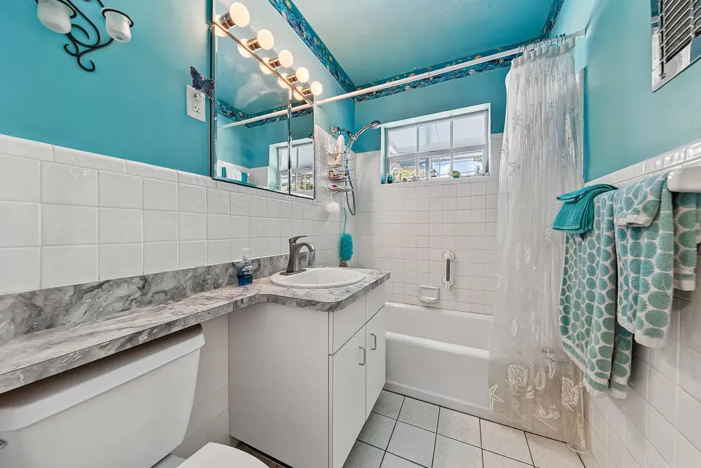 1131 SW 3rd Terrace Pompano Beach FL 33060
