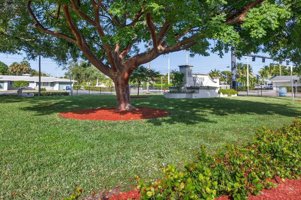 1131 SW 3rd Terrace Pompano Beach FL 33060