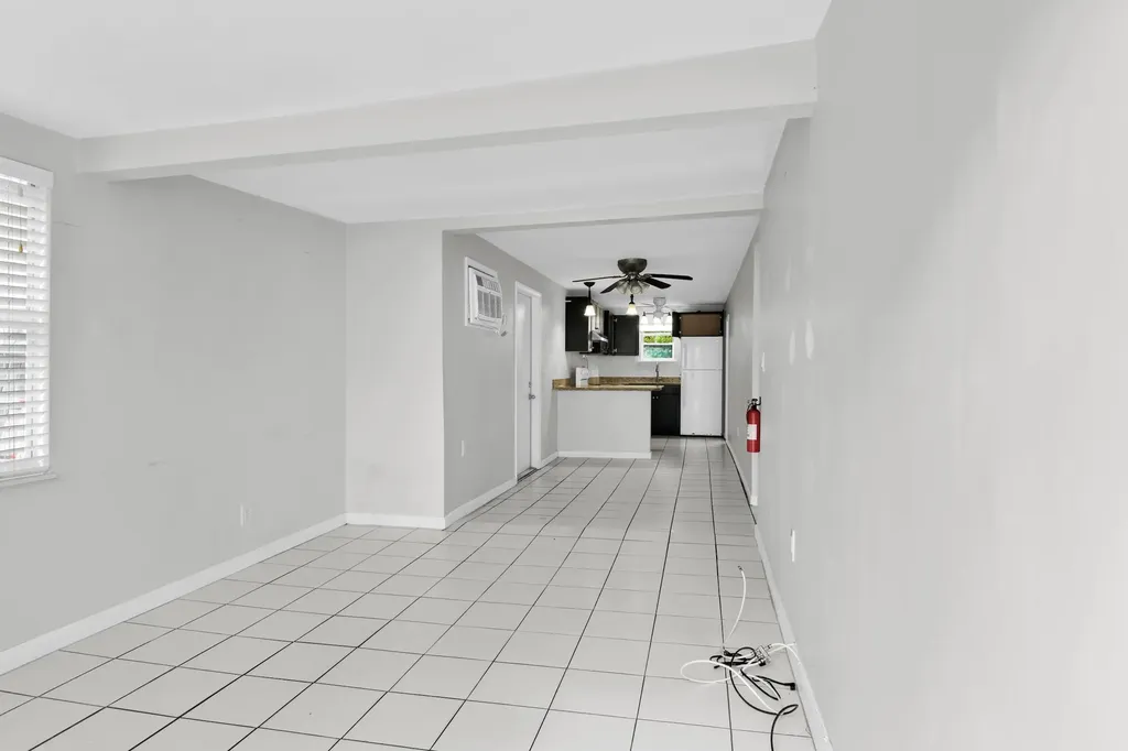 817 N J Street Lake Worth Beach FL 33460