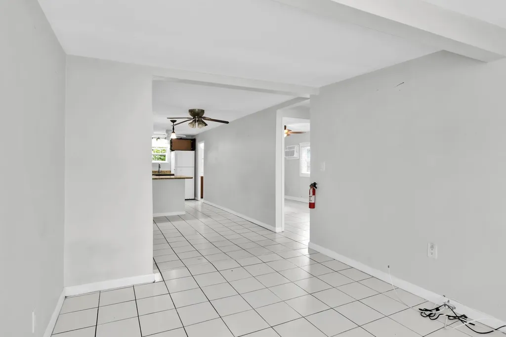 817 N J Street Lake Worth Beach FL 33460
