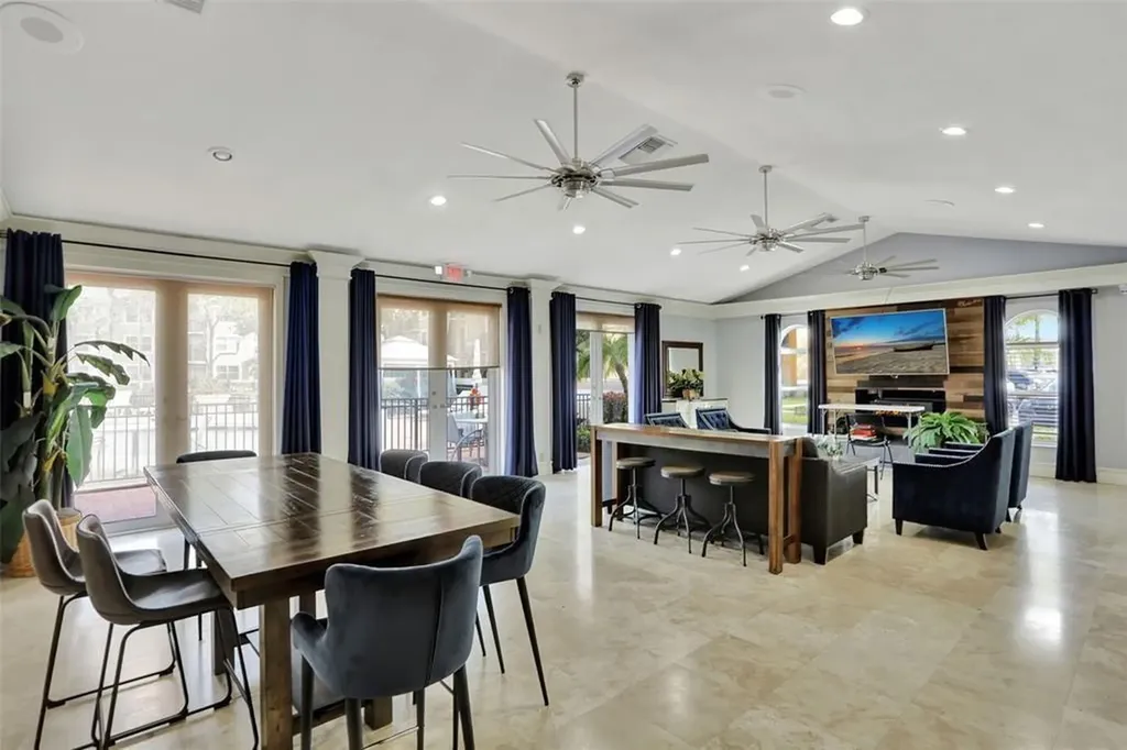 8955 Wiles Road Coral Springs FL 33067
