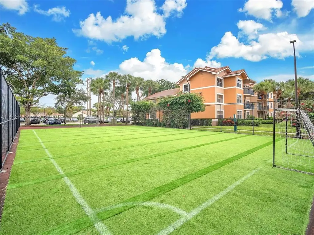 8955 Wiles Road Coral Springs FL 33067
