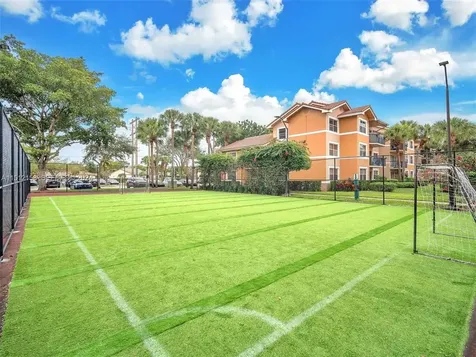 8955 Wiles Road Coral Springs FL 33067