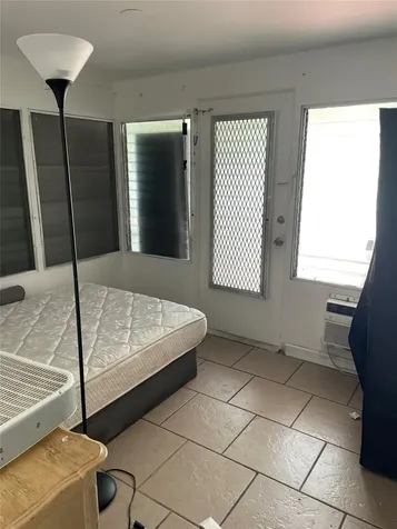 820 SW 1st Place Hallandale Beach FL 33009