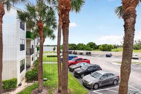752 Executive Center Drive West Palm Beach FL 33401