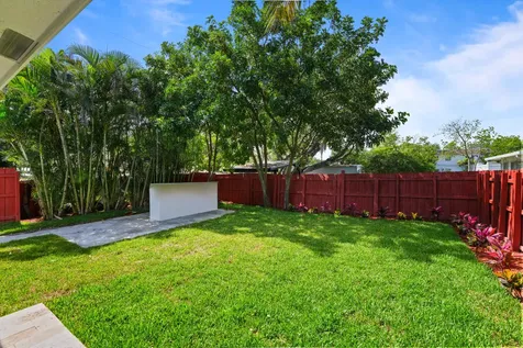 1404 NE 2nd Street Pompano Beach FL 33060