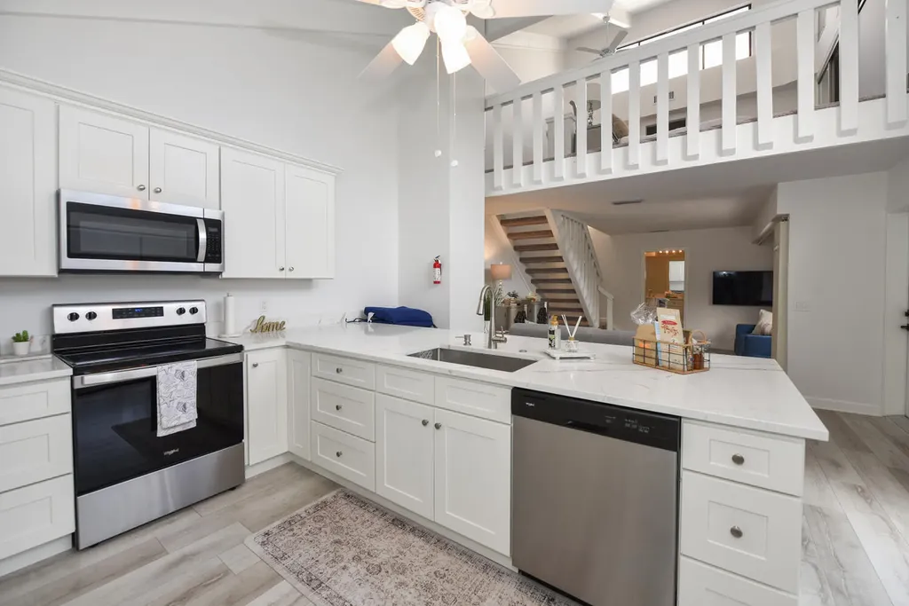 1605 S Us Highway 1 Jupiter FL 33477