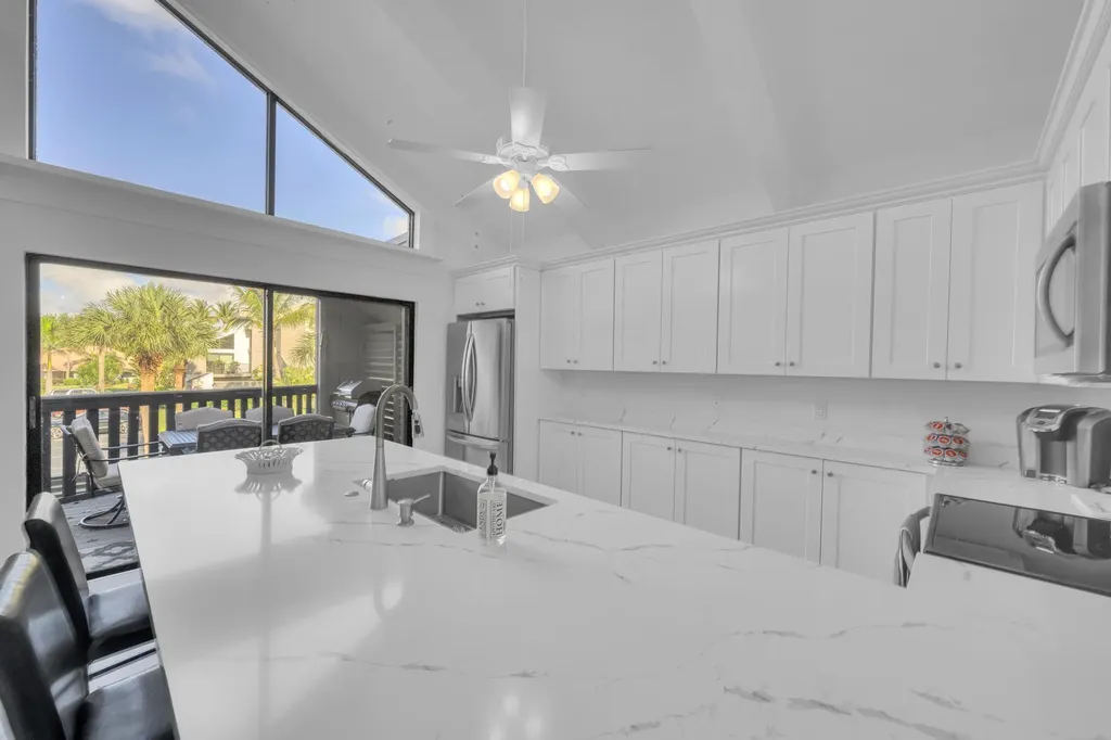1605 S Us Highway 1 Jupiter FL 33477
