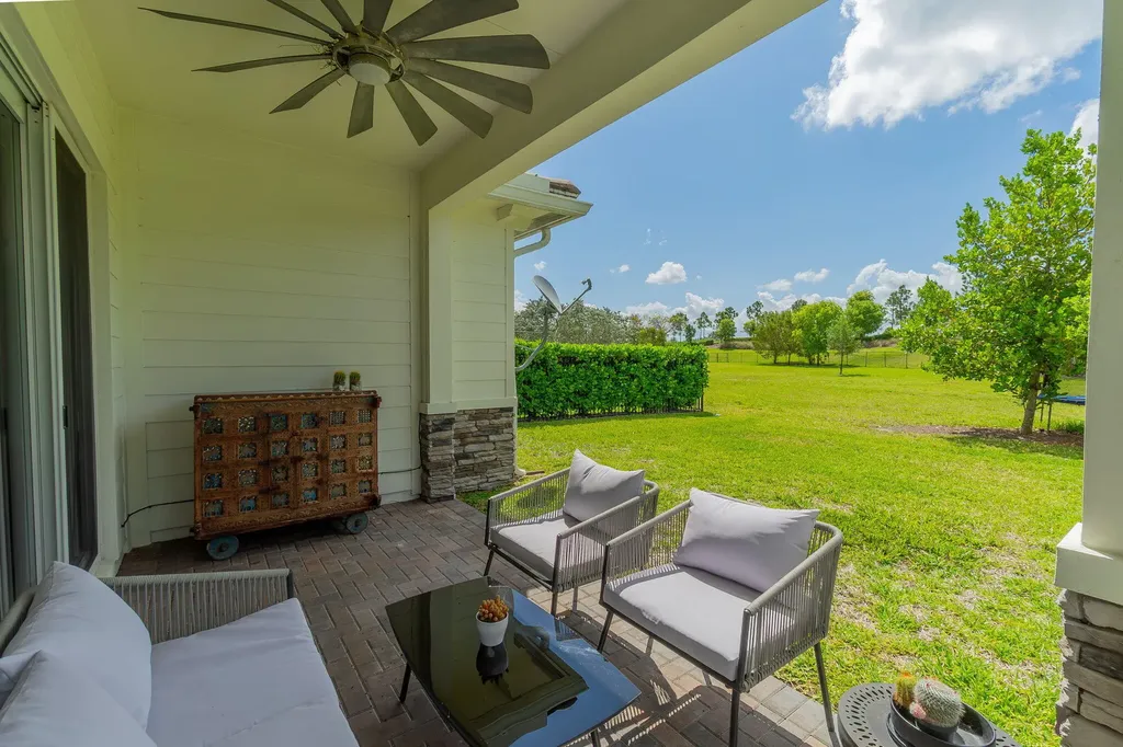 19546 Weathervane Way Loxahatchee FL 33470